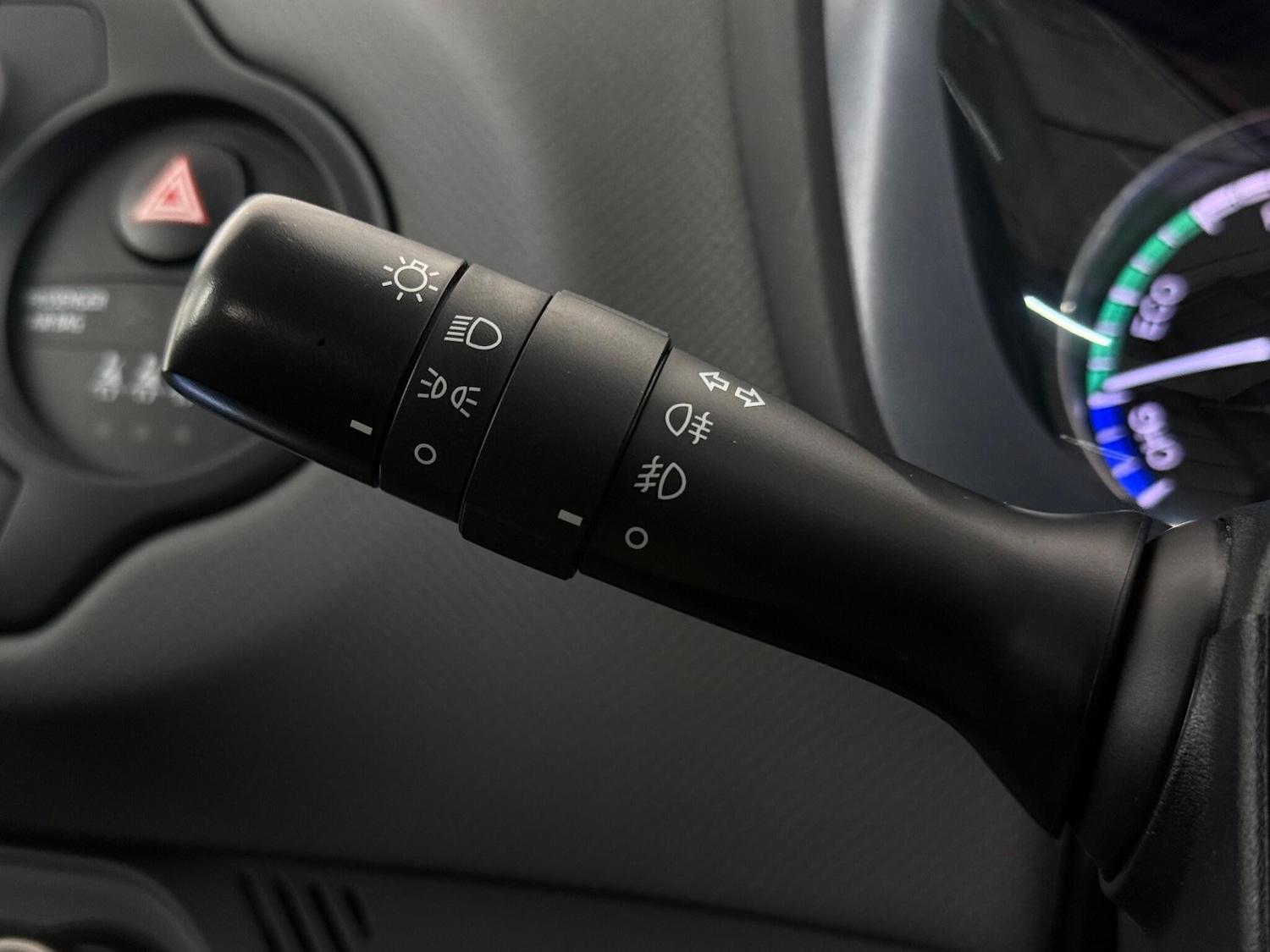 Used Toyota Yaris 2016 for sale - 77259945: Photo 18