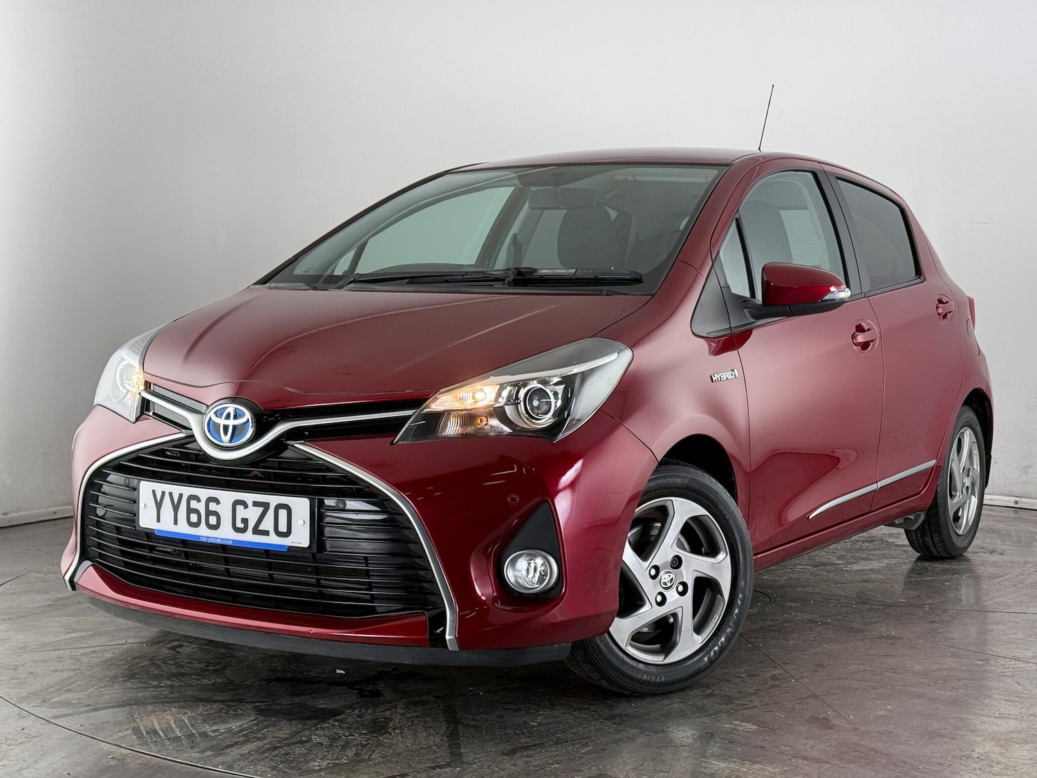 Used Toyota Yaris 2016 for sale - 77259945: Photo 28