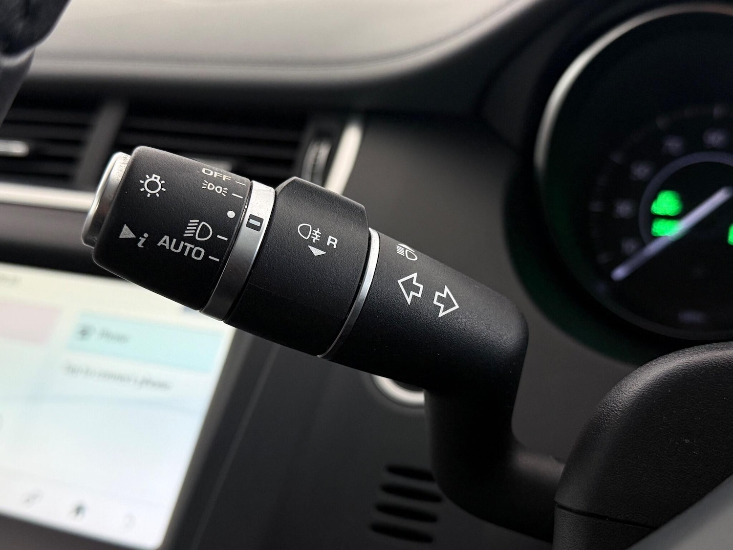 Used Jaguar E-Pace 2018 for sale - 76608150: Photo 24