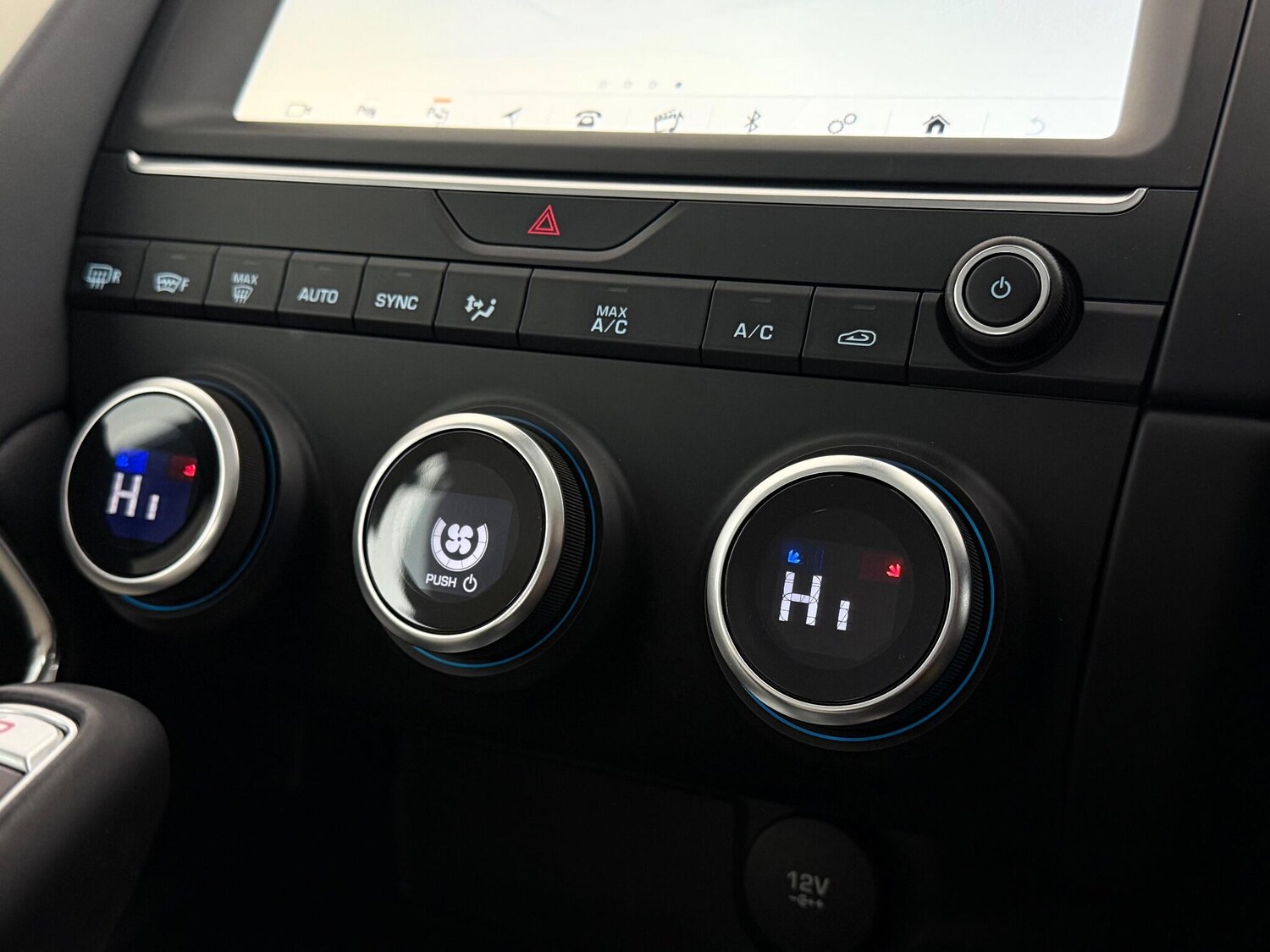 Used Jaguar E-Pace 2018 for sale - 76608150: Photo 42