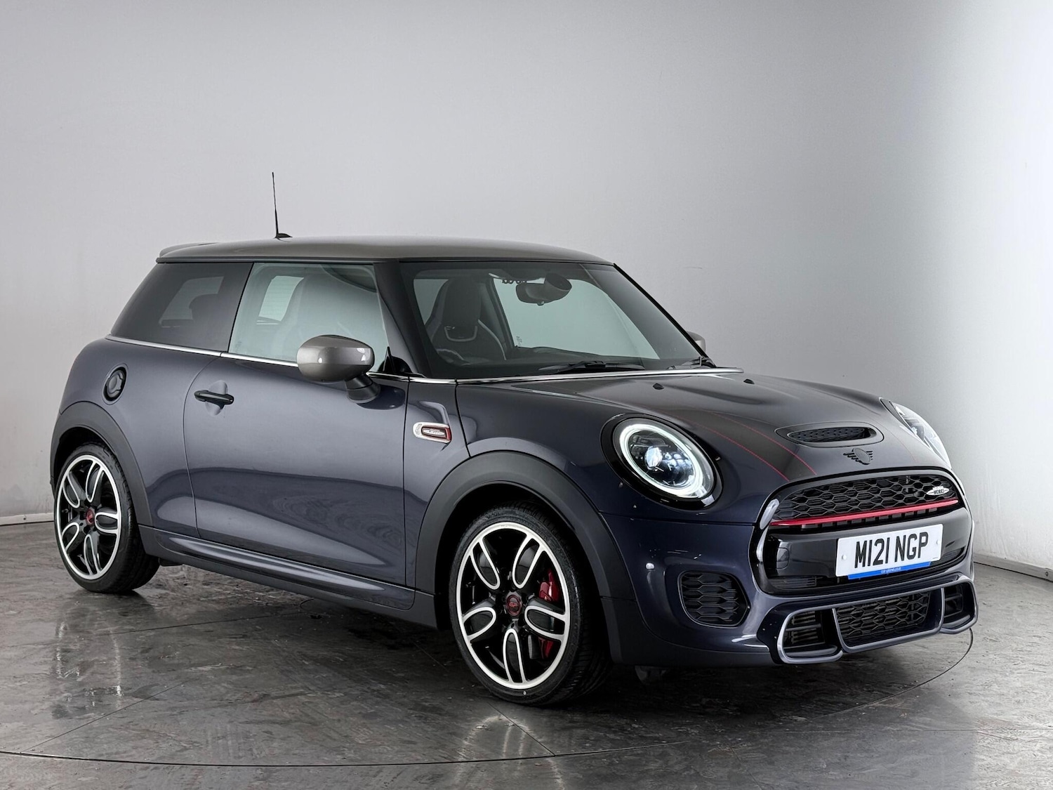 Used MINI Hatch 2020 for sale - 76913485: Photo 1