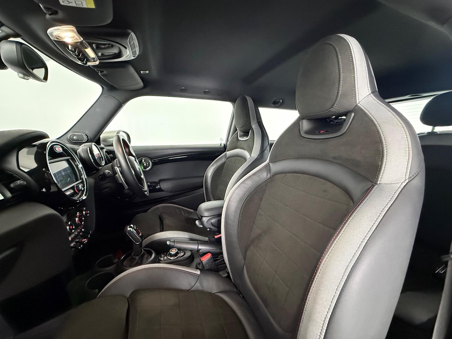 Used MINI Hatch 2020 for sale - 76913485: Photo 18