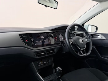 Used Volkswagen Polo 2020 for sale - 79037424: Photo