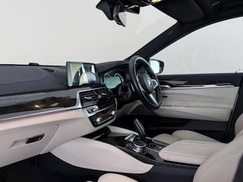 Used BMW 6 Series Gran Turismo 2018 for sale - 79633092: Photo