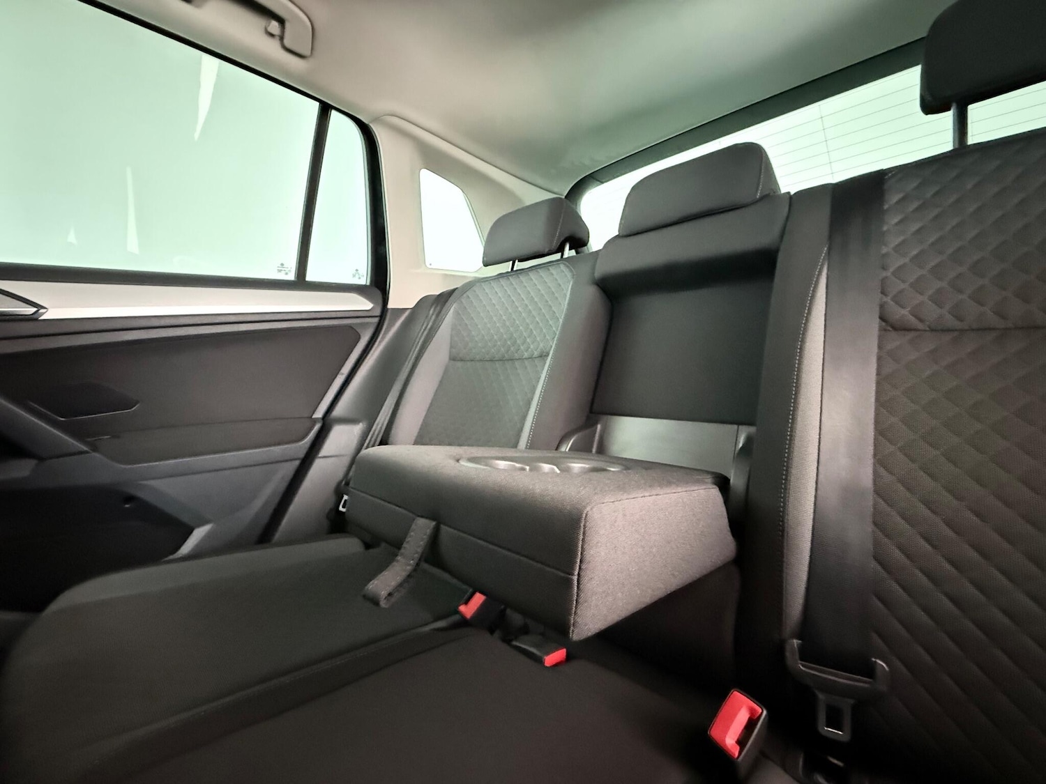 Used Volkswagen Tiguan 2018 for sale - 77260109: Photo 13