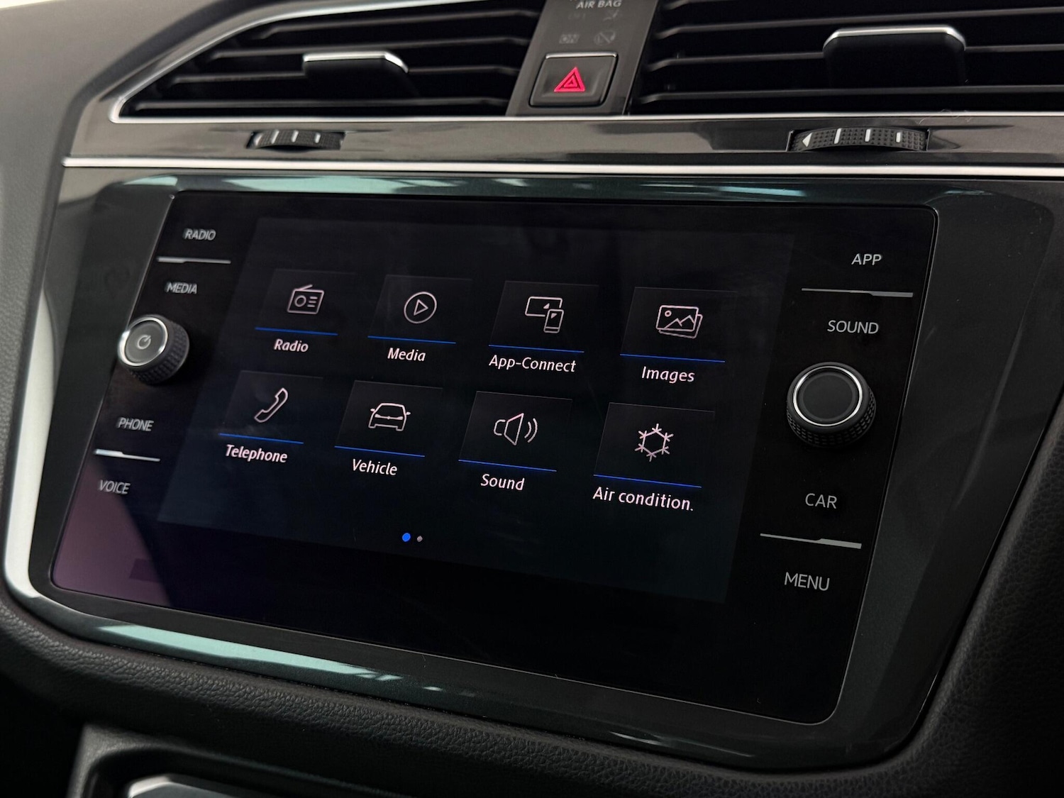 Used Volkswagen Tiguan 2018 for sale - 77260109: Photo 29