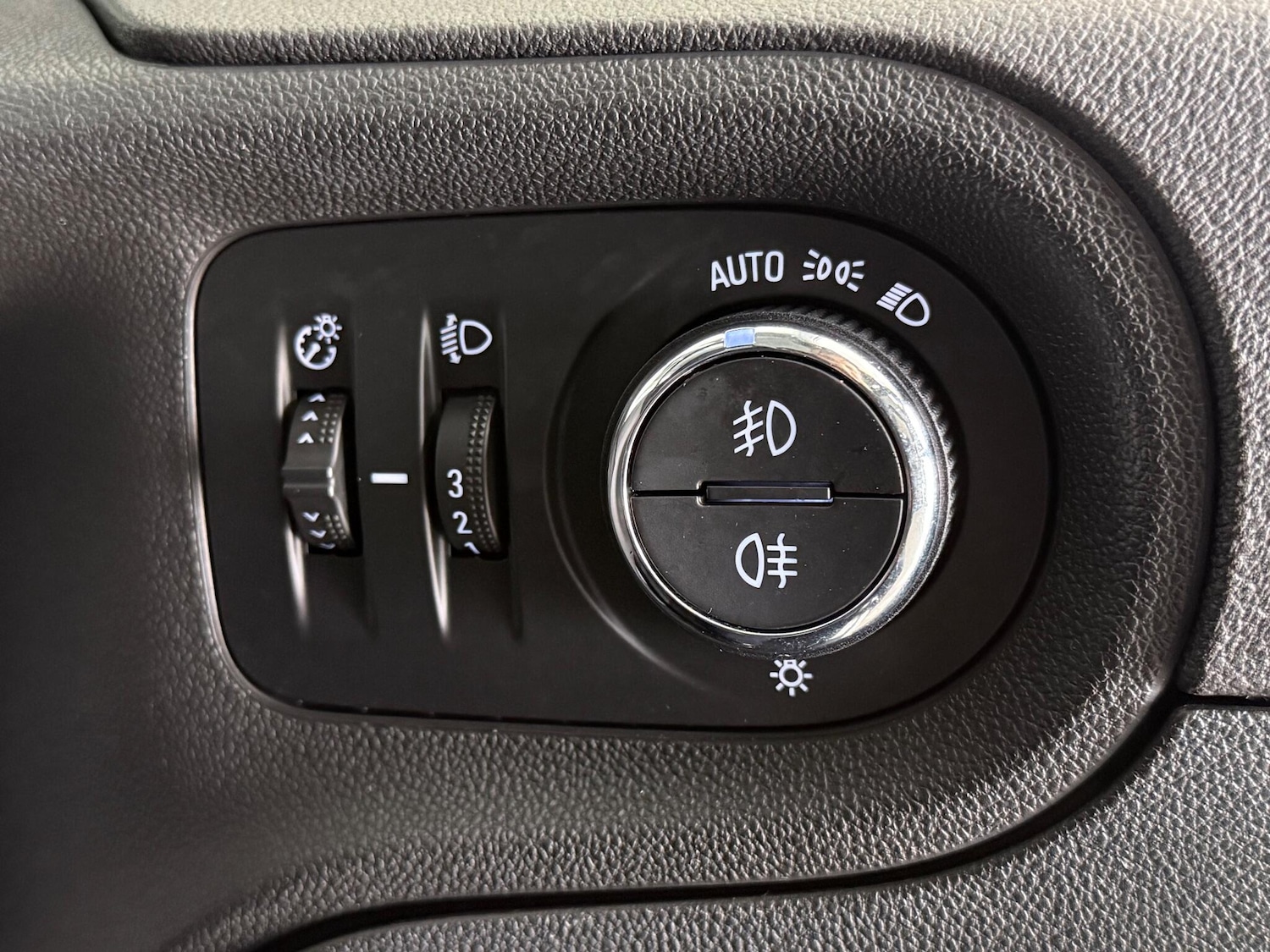 Used Vauxhall Grandland X 2019 for sale - 77182745: Photo 30