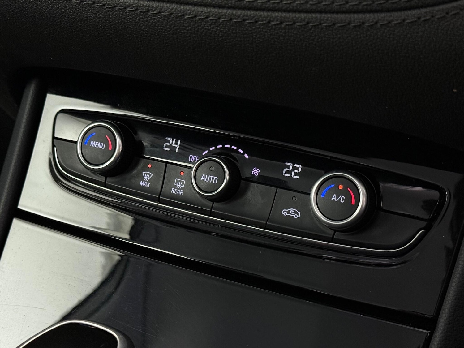 Used Vauxhall Grandland X 2019 for sale - 77182745: Photo 32