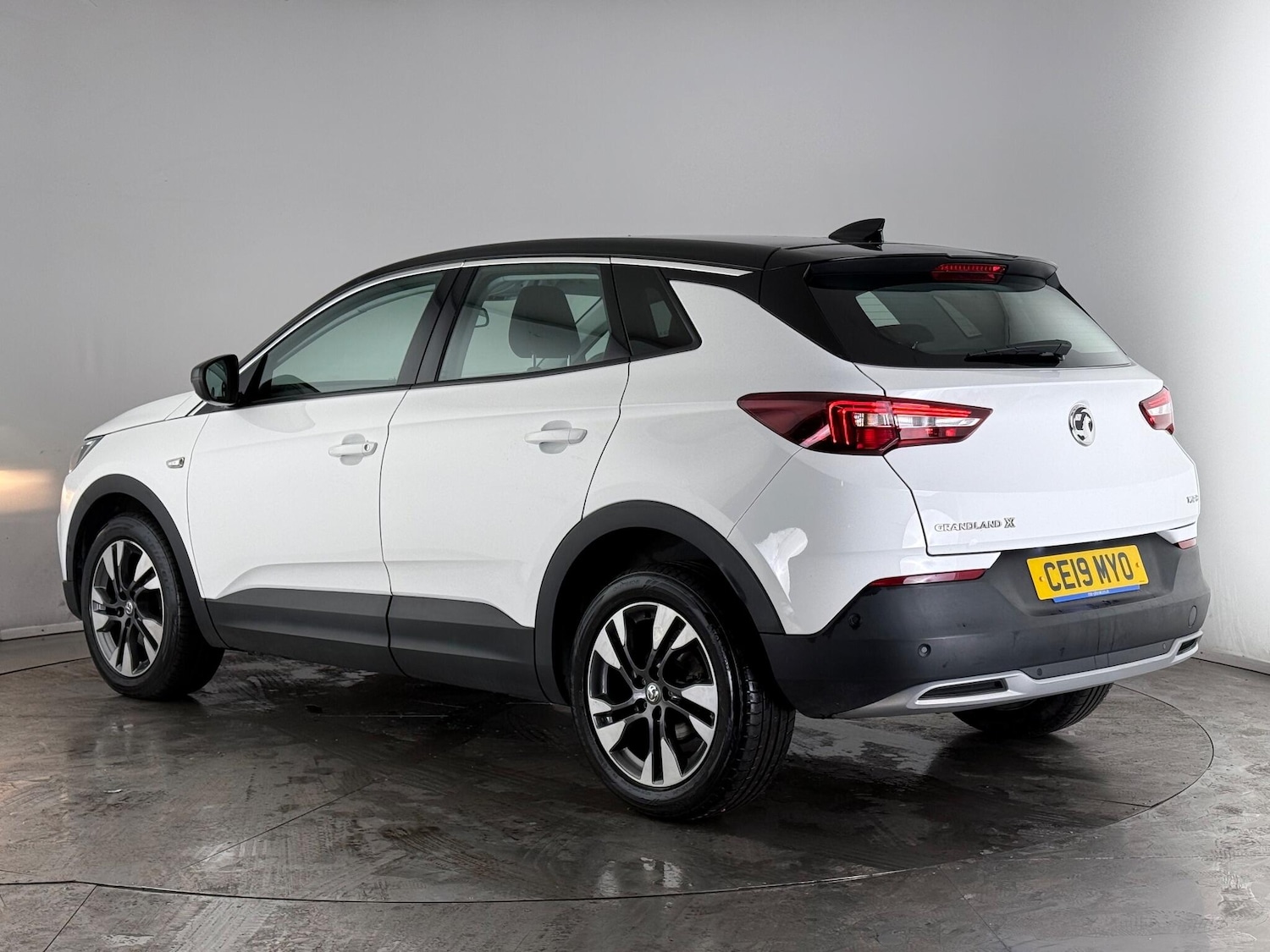 Used Vauxhall Grandland X 2019 for sale - 77182745: Photo 4
