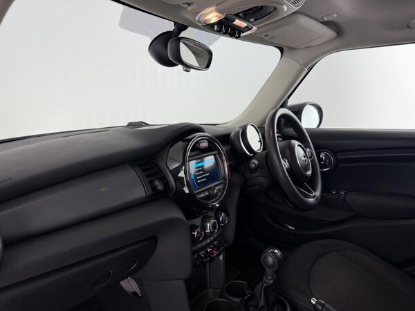 Used MINI Hatch 2019 for sale - 75292916: Photo 17