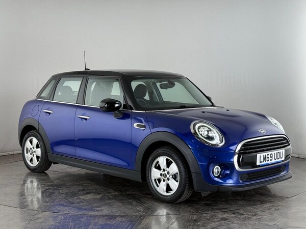 Used MINI Hatch 2019 for sale - 75292916: Photo 1