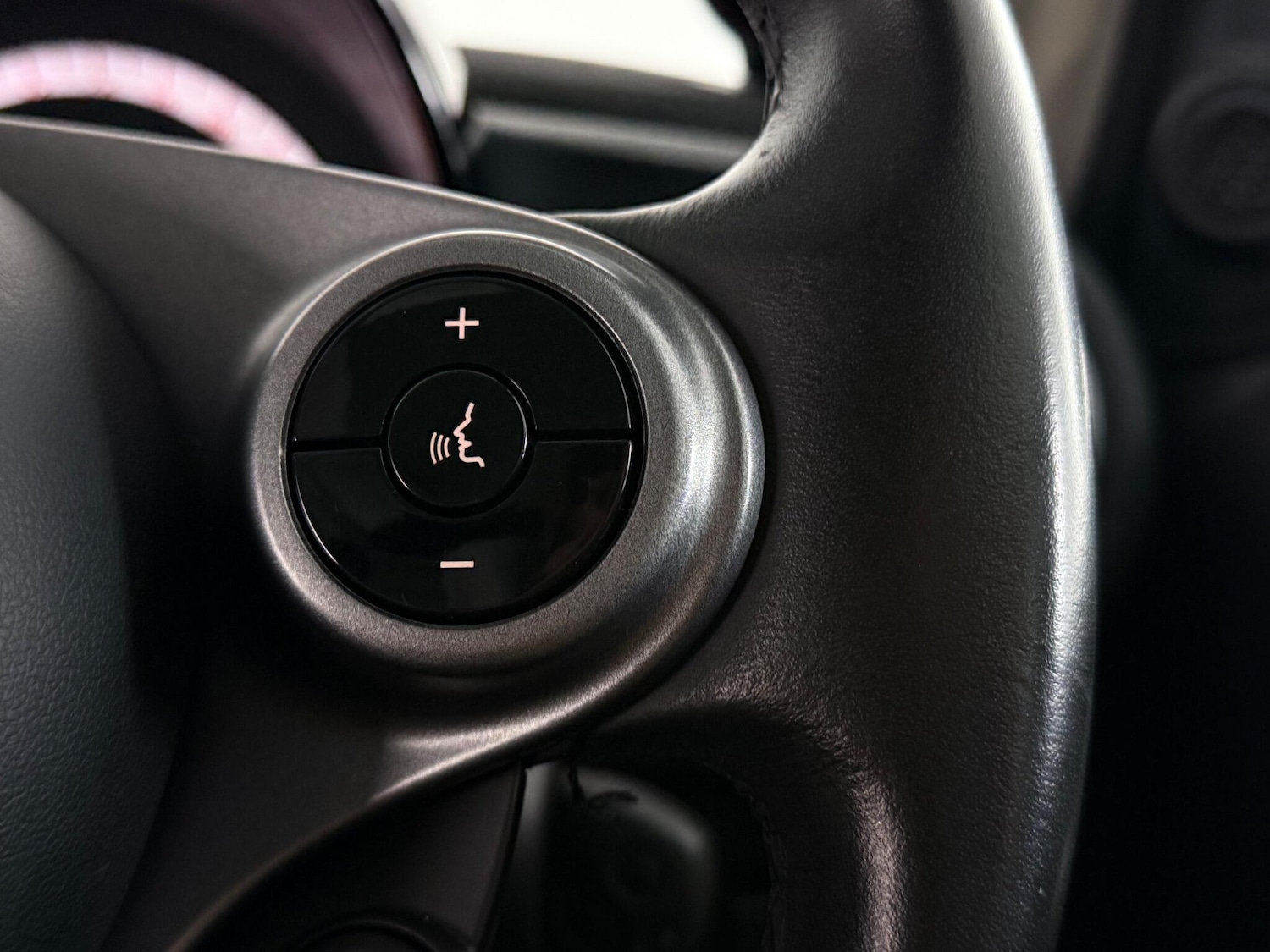 Used smart fortwo 2017 for sale - 77246744: Photo 16