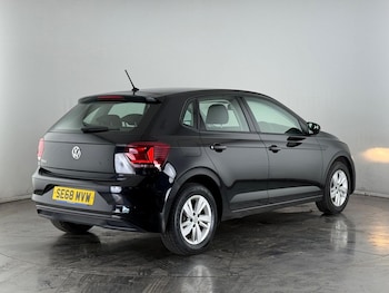 Used Volkswagen Polo 2019 for sale - 75416476: Photo