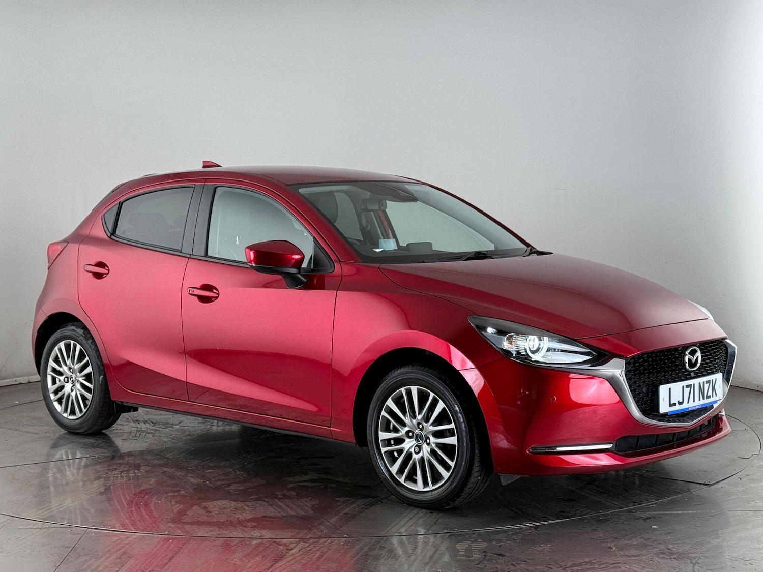 Used Mazda Mazda2 2021 for sale - 76467379: Photo 1