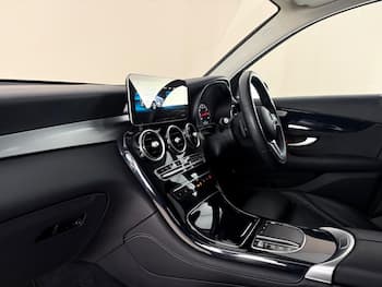 Used Mercedes-Benz GLC 2020 for sale - 79602369: Photo