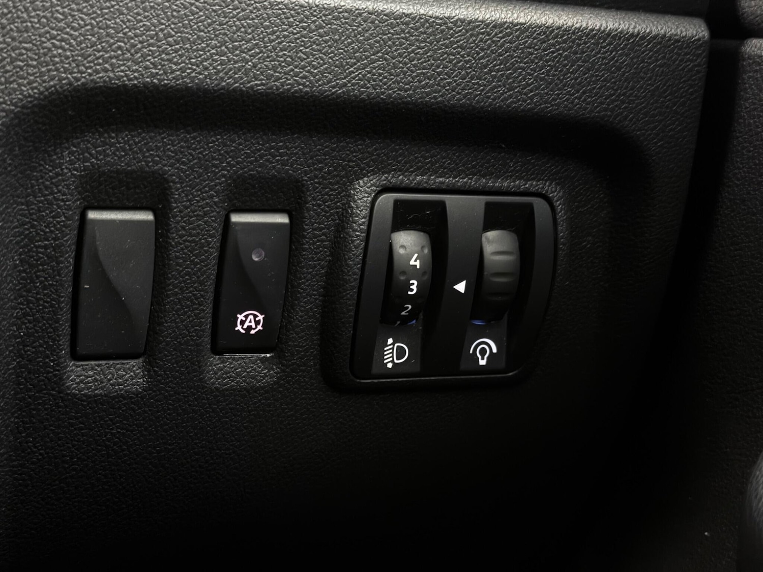 Used Renault Captur 2019 for sale - 77259538: Photo 21