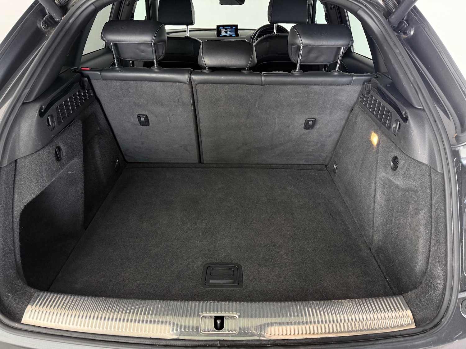 Used Audi Q3 2016 for sale - 77243203: Photo 7