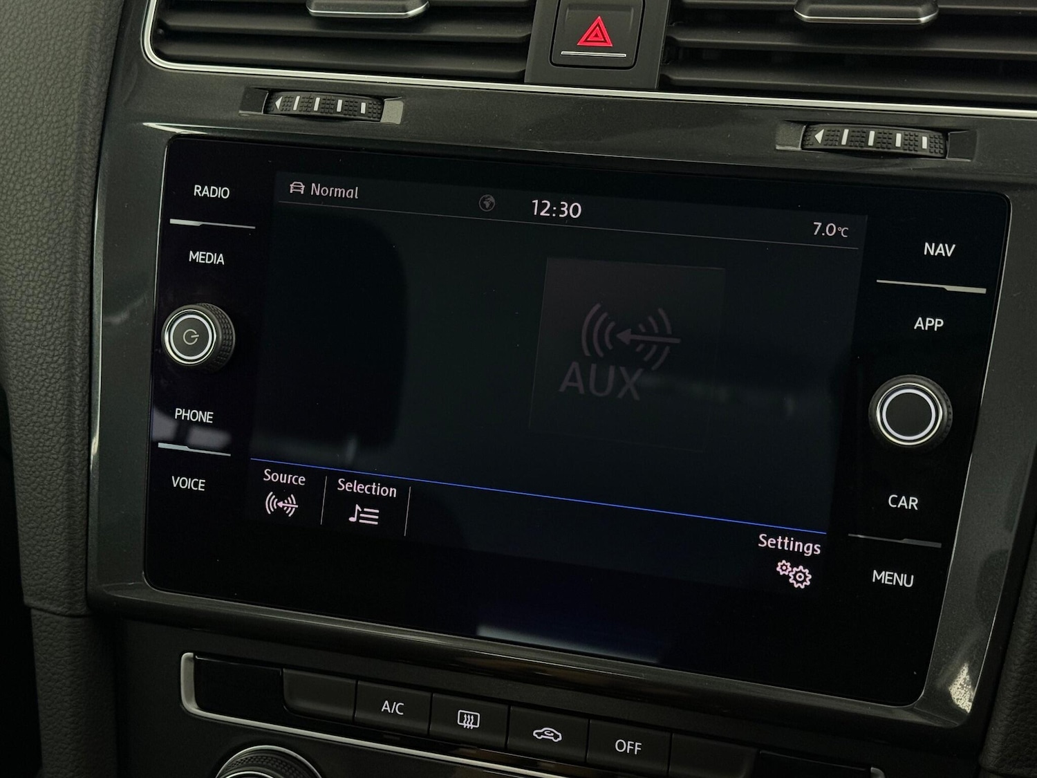 Used Volkswagen Golf 2018 for sale - 77246852: Photo 21