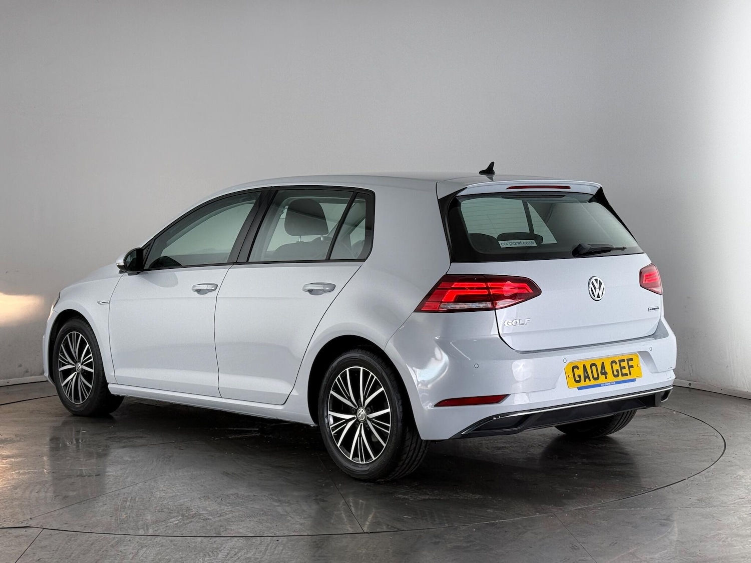 Used Volkswagen Golf 2018 for sale - 77246852: Photo 4