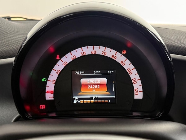 Used smart fortwo 2018 for sale - 76111958: Photo 24