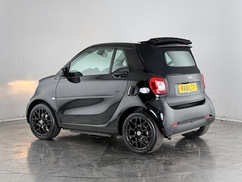 Used smart fortwo 2018 for sale - 76111958: Photo 4
