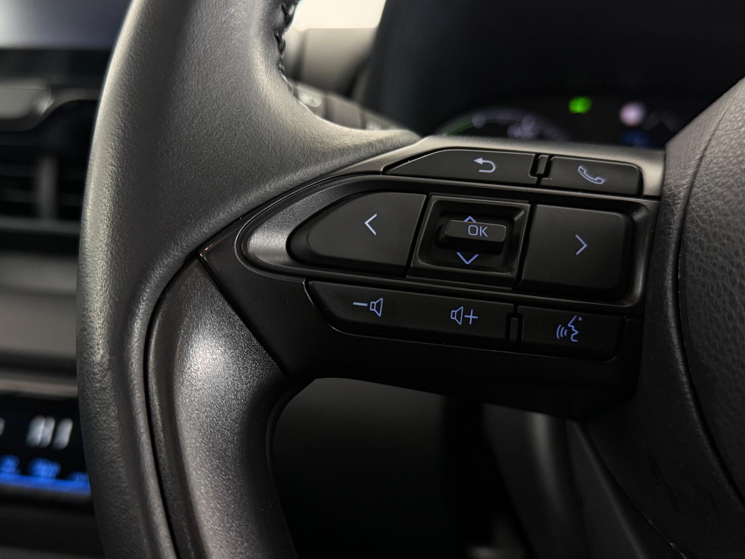 Used Toyota Yaris 2021 for sale - 77222582: Photo 18