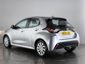 Used Toyota Yaris 2021 for sale - 77222582: Photo