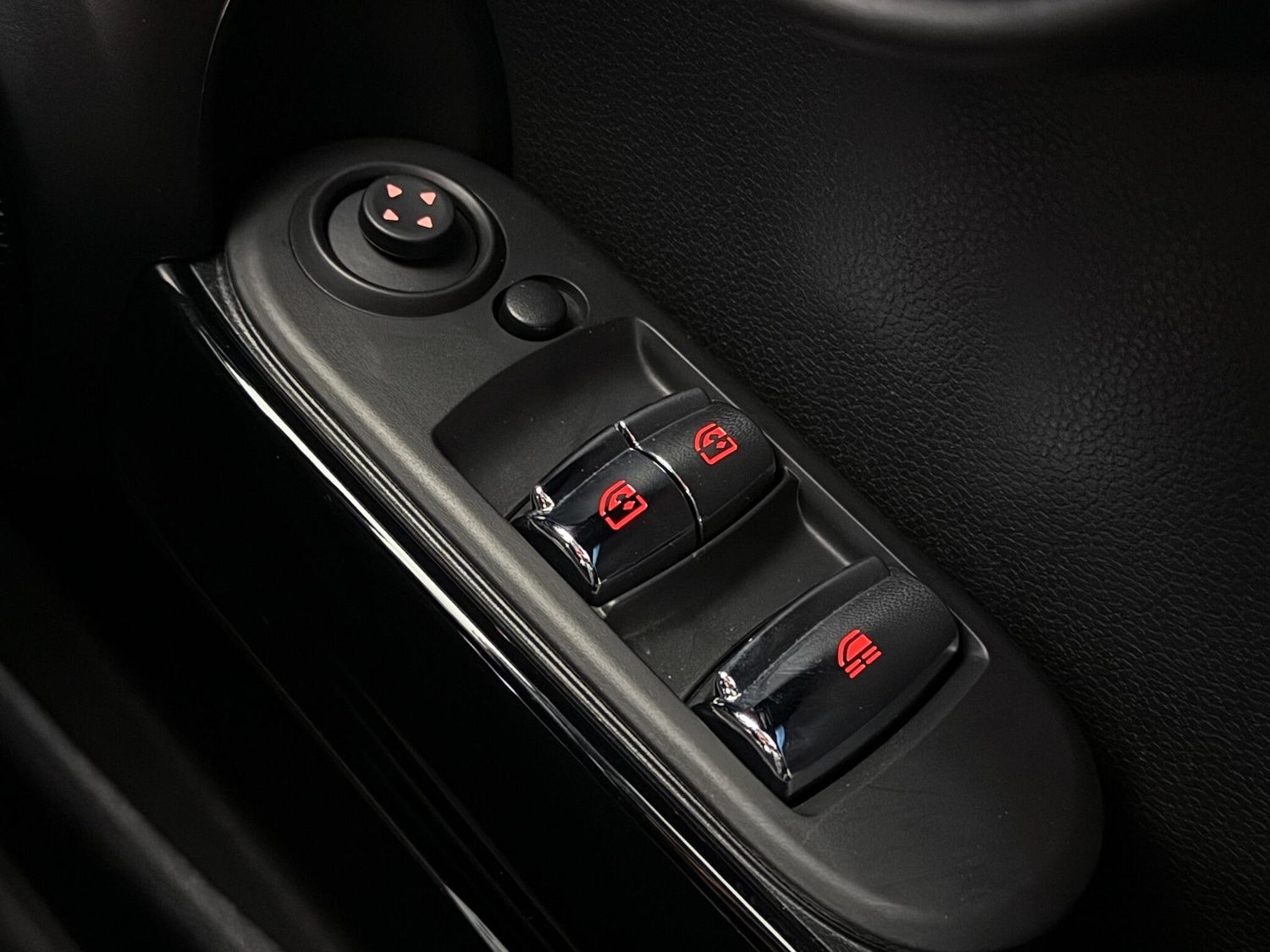 Used MINI Convertible 2022 for sale - 77260383: Photo 27