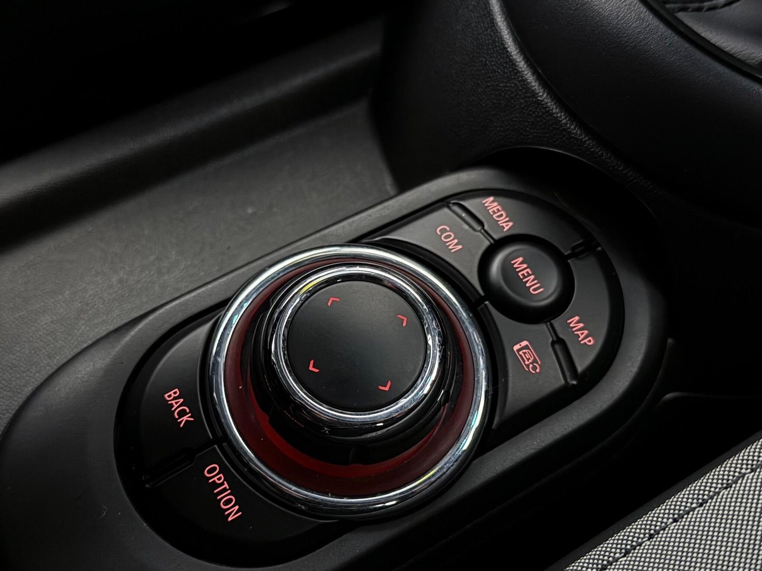 Used MINI Convertible 2022 for sale - 77260383: Photo 32