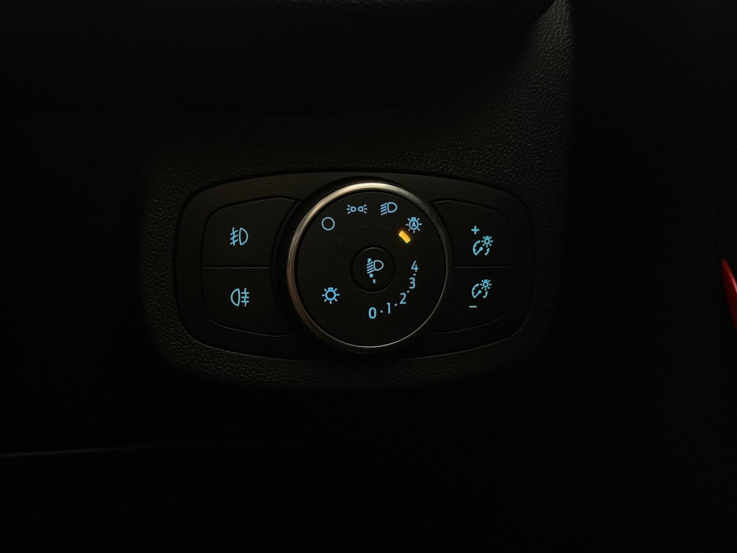 Used Ford Fiesta 2018 for sale - 76467452: Photo 27