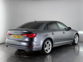 Used Audi A4 2018 for sale - 77738817: Photo