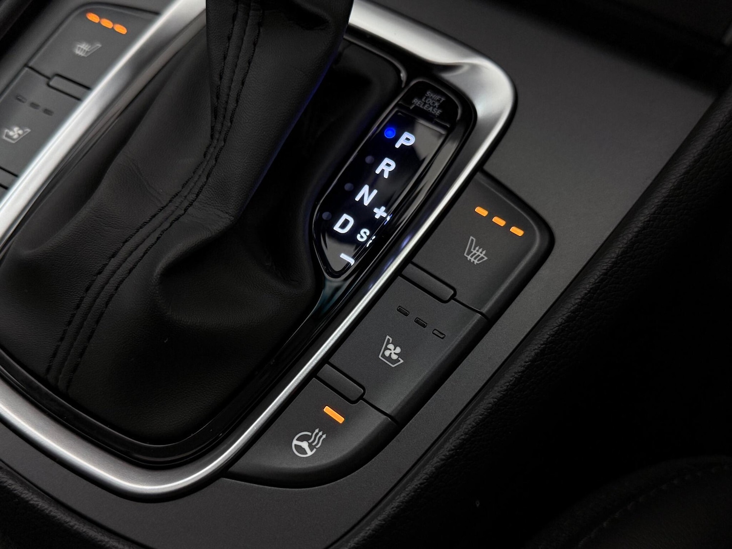 Used Hyundai KONA 2022 for sale - 77246293: Photo 35