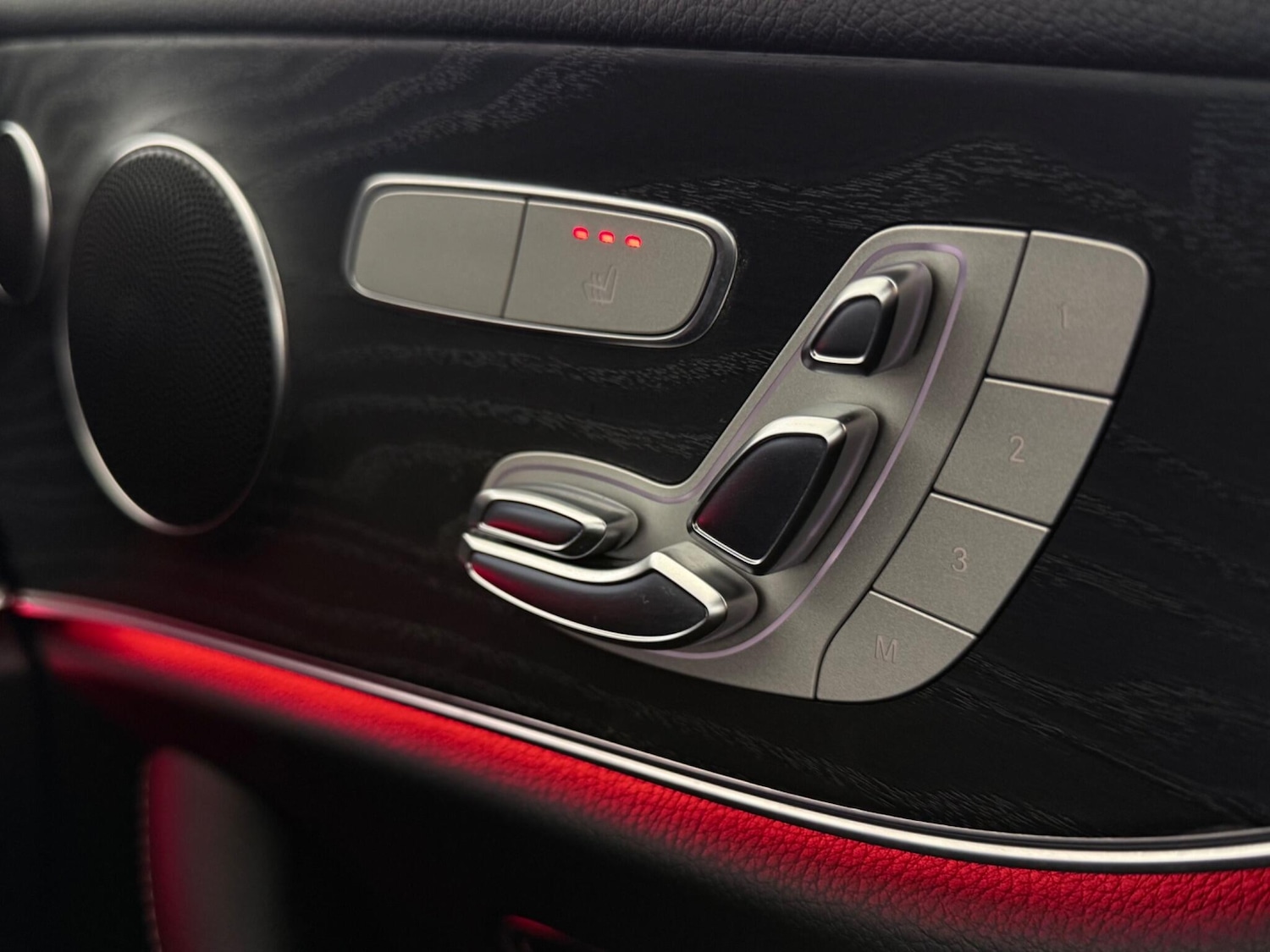 Used Mercedes-Benz E Class 2019 for sale - 77371862: Photo 10