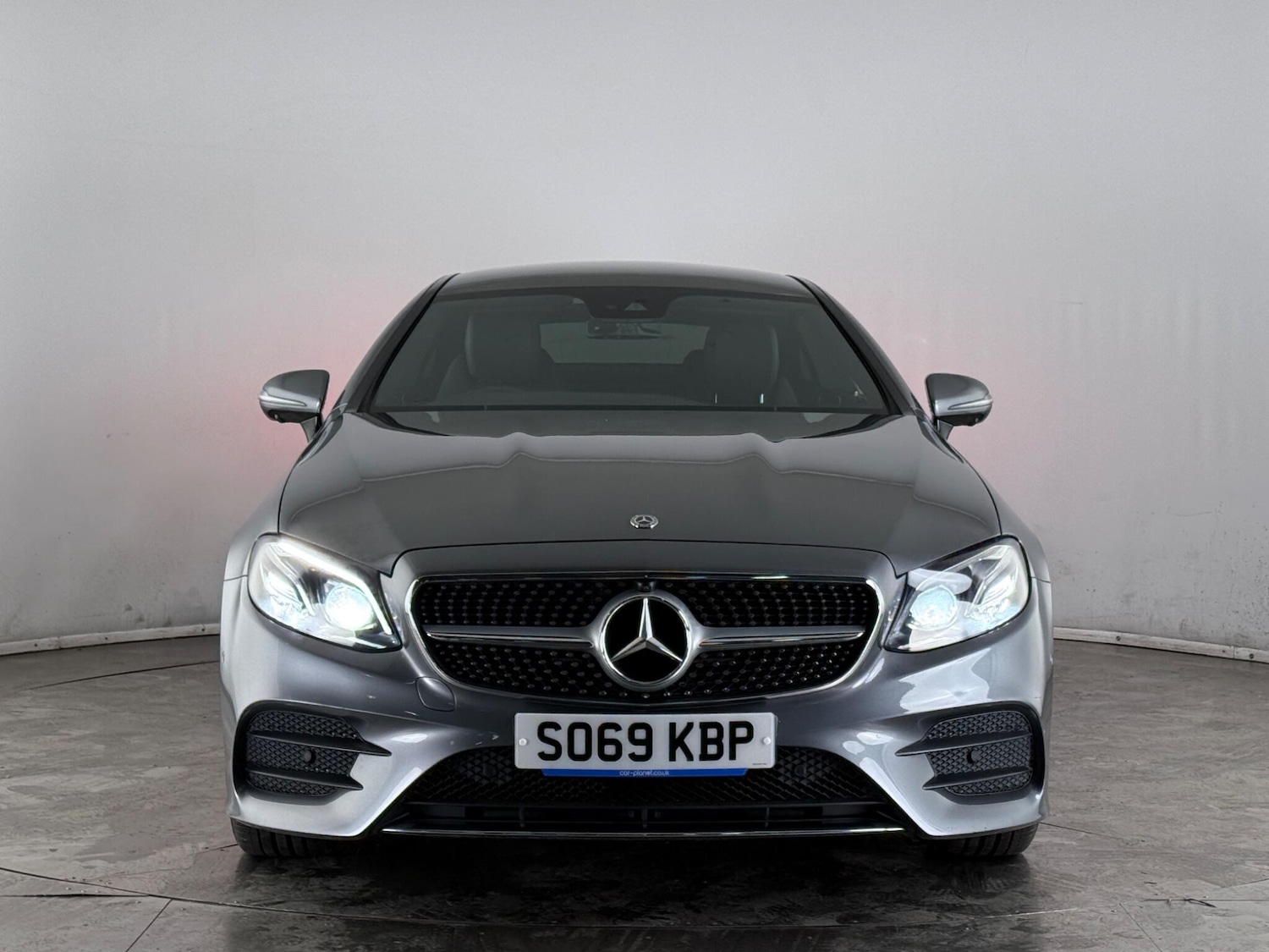 Used Mercedes-Benz E Class 2019 for sale - 77371862: Photo 2