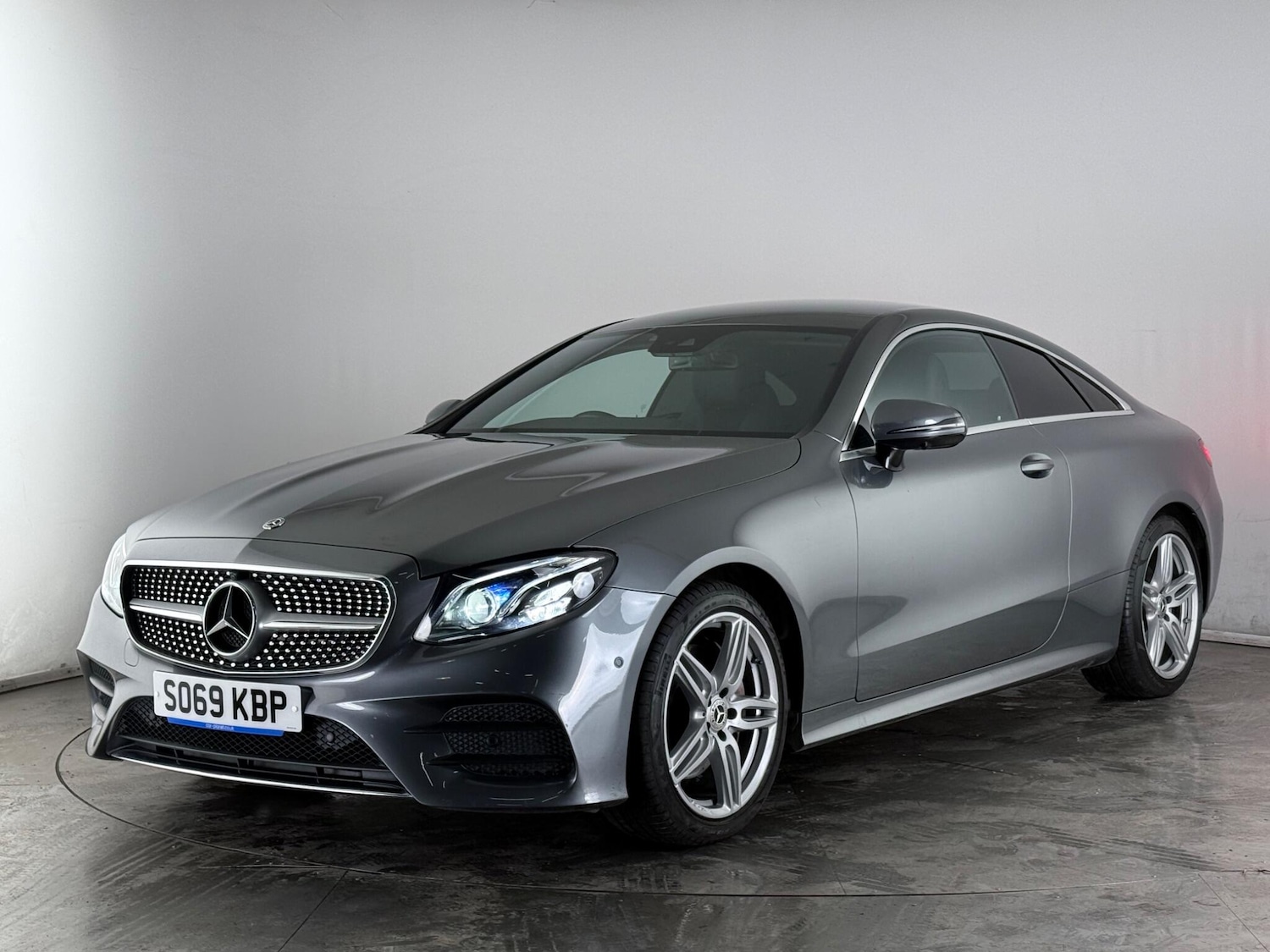 Used Mercedes-Benz E Class 2019 for sale - 77371862: Photo 3