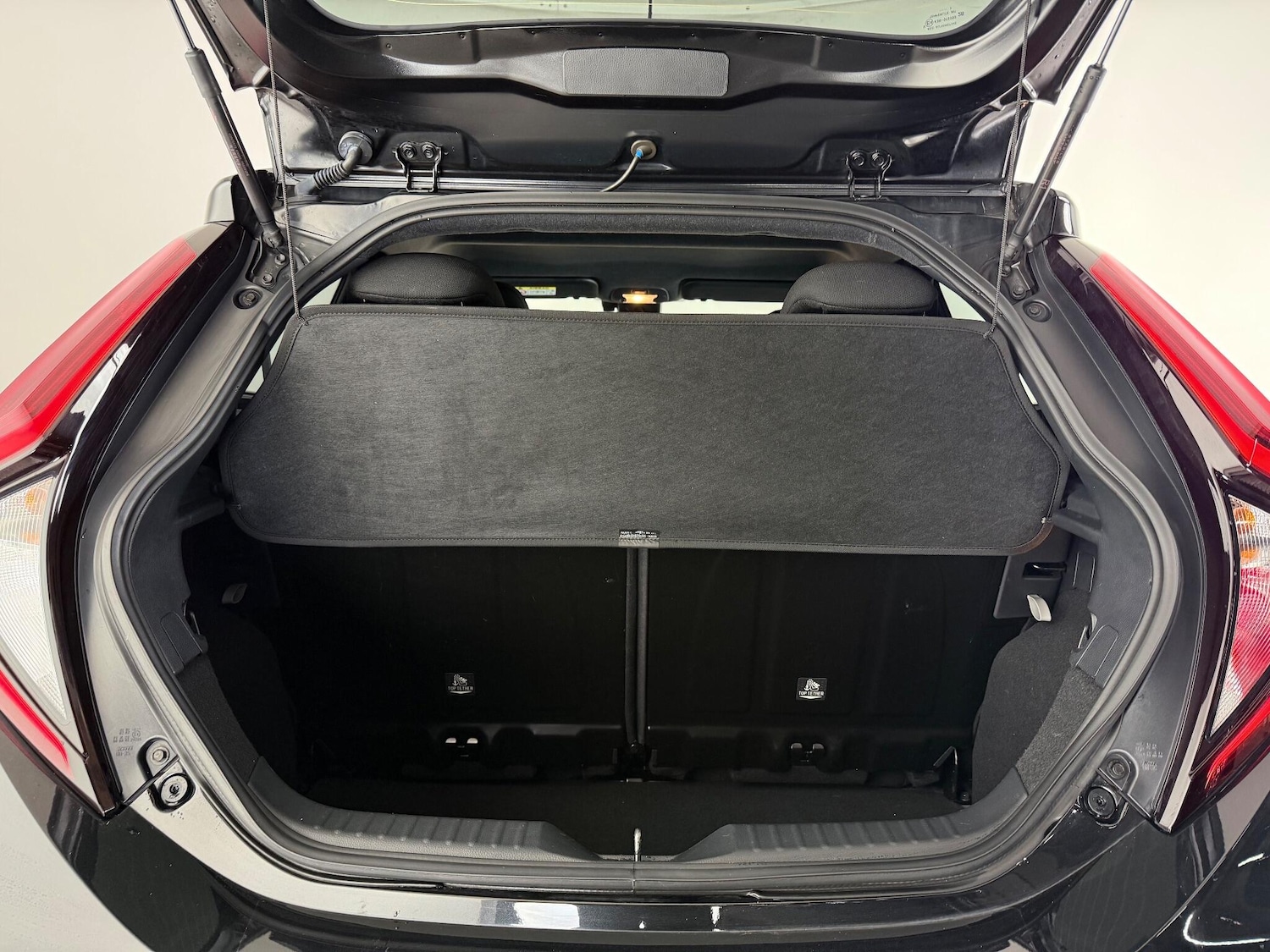 Used Toyota Aygo X 2023 for sale - 76467483: Photo 11