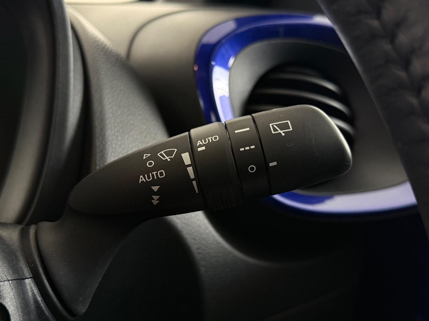 Used Toyota Aygo X 2023 for sale - 76467483: Photo 29