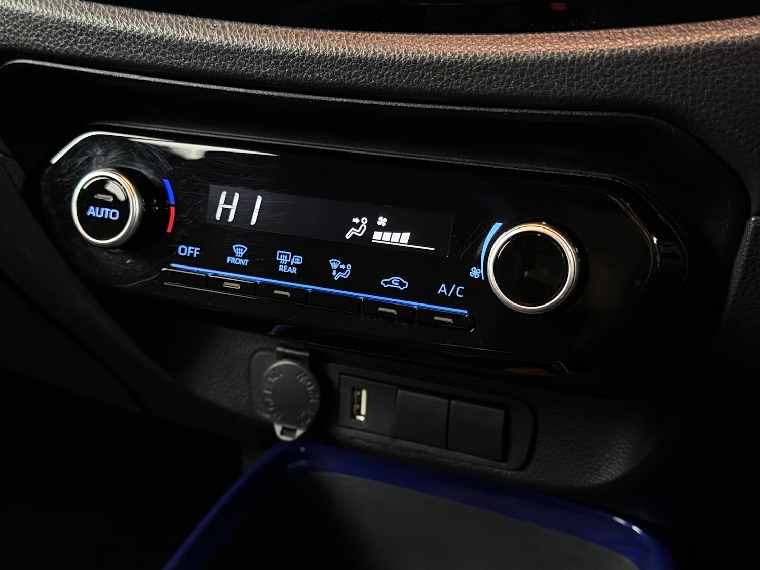 Used Toyota Aygo X 2023 for sale - 76467483: Photo 40