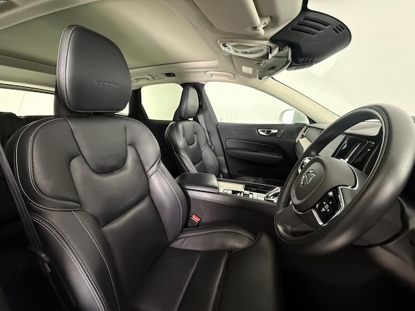 Used Volvo XC60 2019 for sale - 76256394: Photo 17