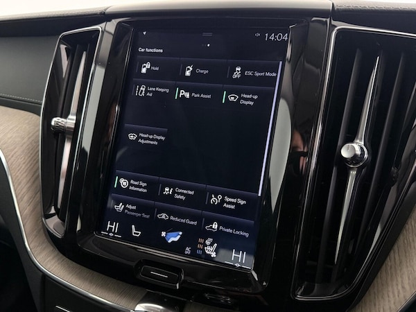 Used Volvo XC60 2019 for sale - 76256394: Photo 37