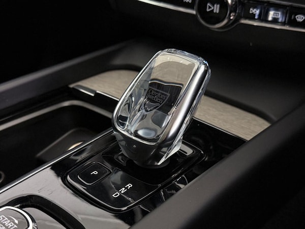 Used Volvo XC60 2019 for sale - 76256394: Photo 44