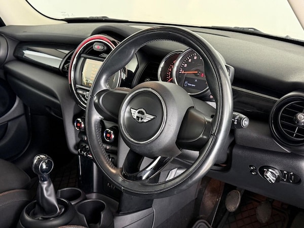 Used MINI Hatch 2018 for sale - 76163326: Photo 15