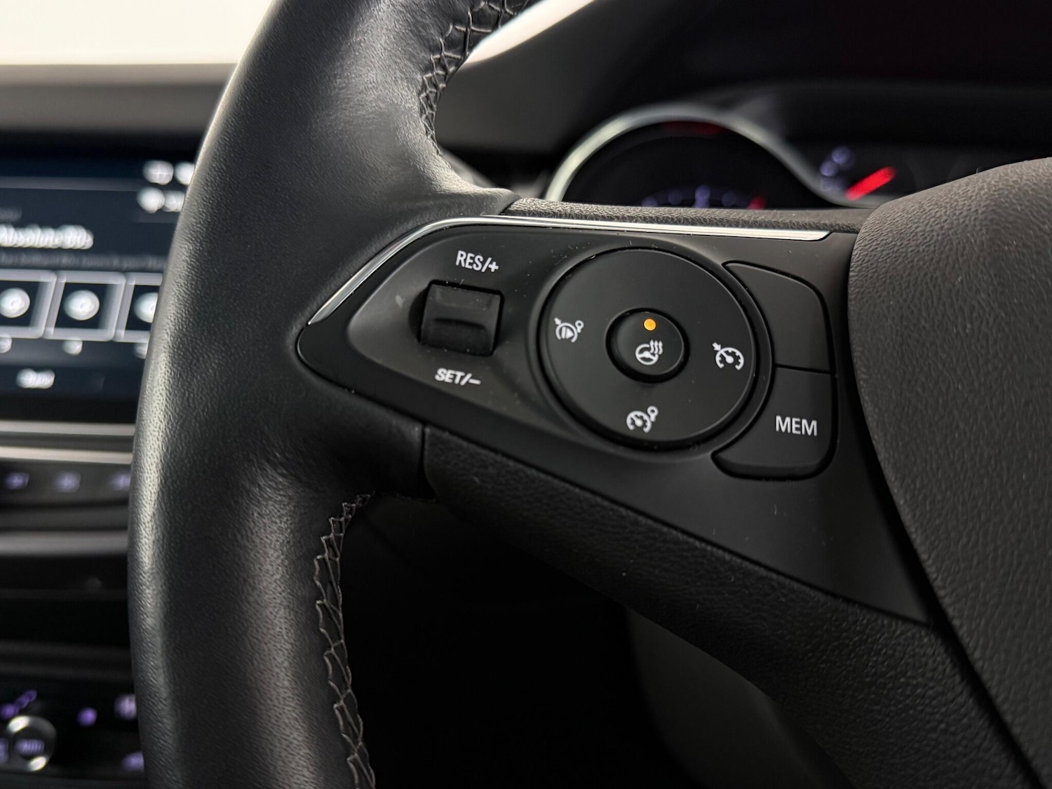 Used Vauxhall Crossland 2022 for sale - 77246726: Photo 18