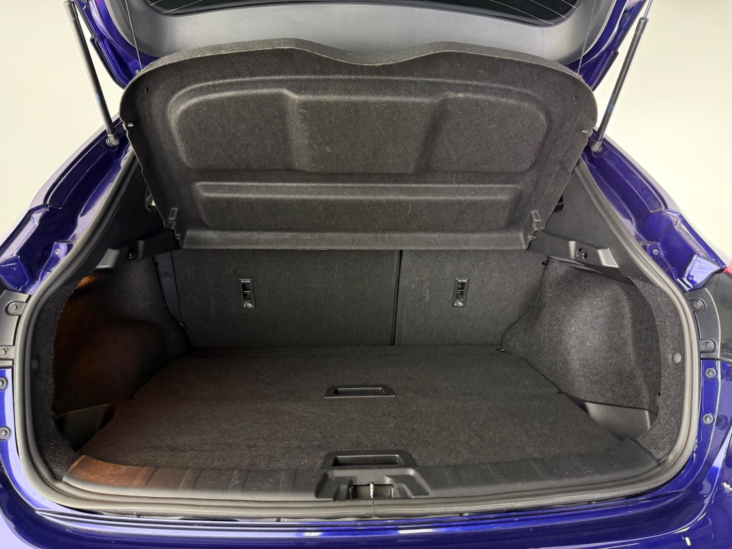 Used Nissan Qashqai 2016 for sale - 77216916: Photo 10