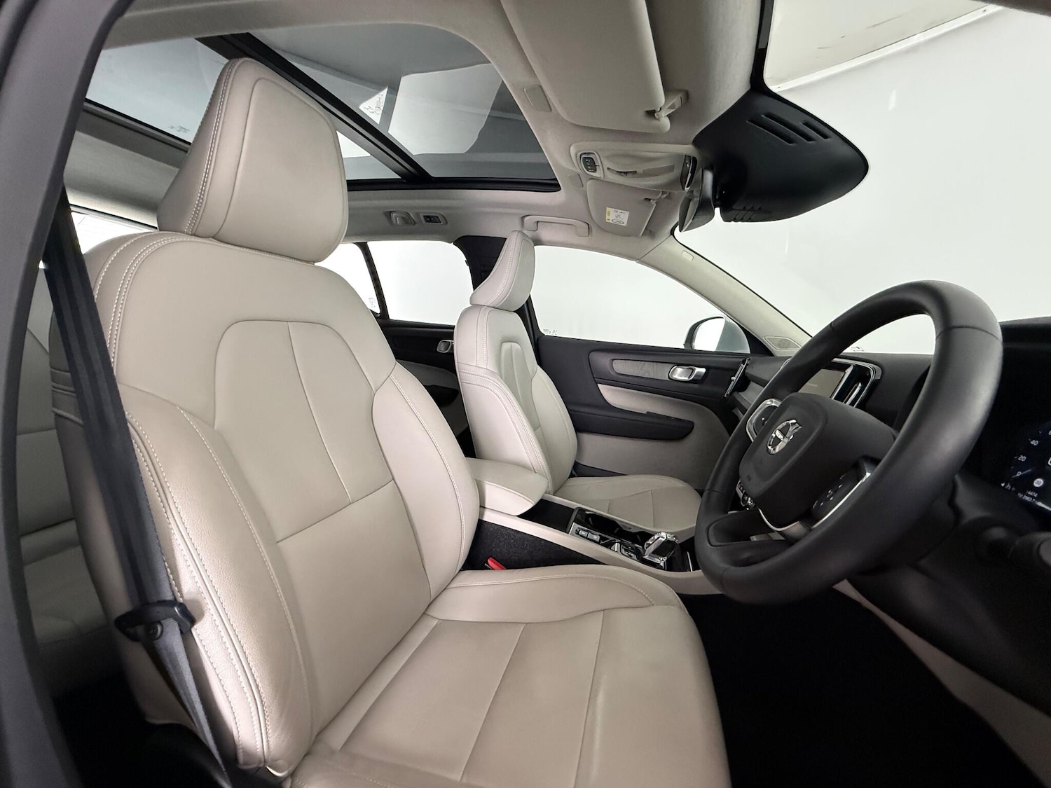 Used Volvo XC40 2020 for sale - 76466854: Photo 15