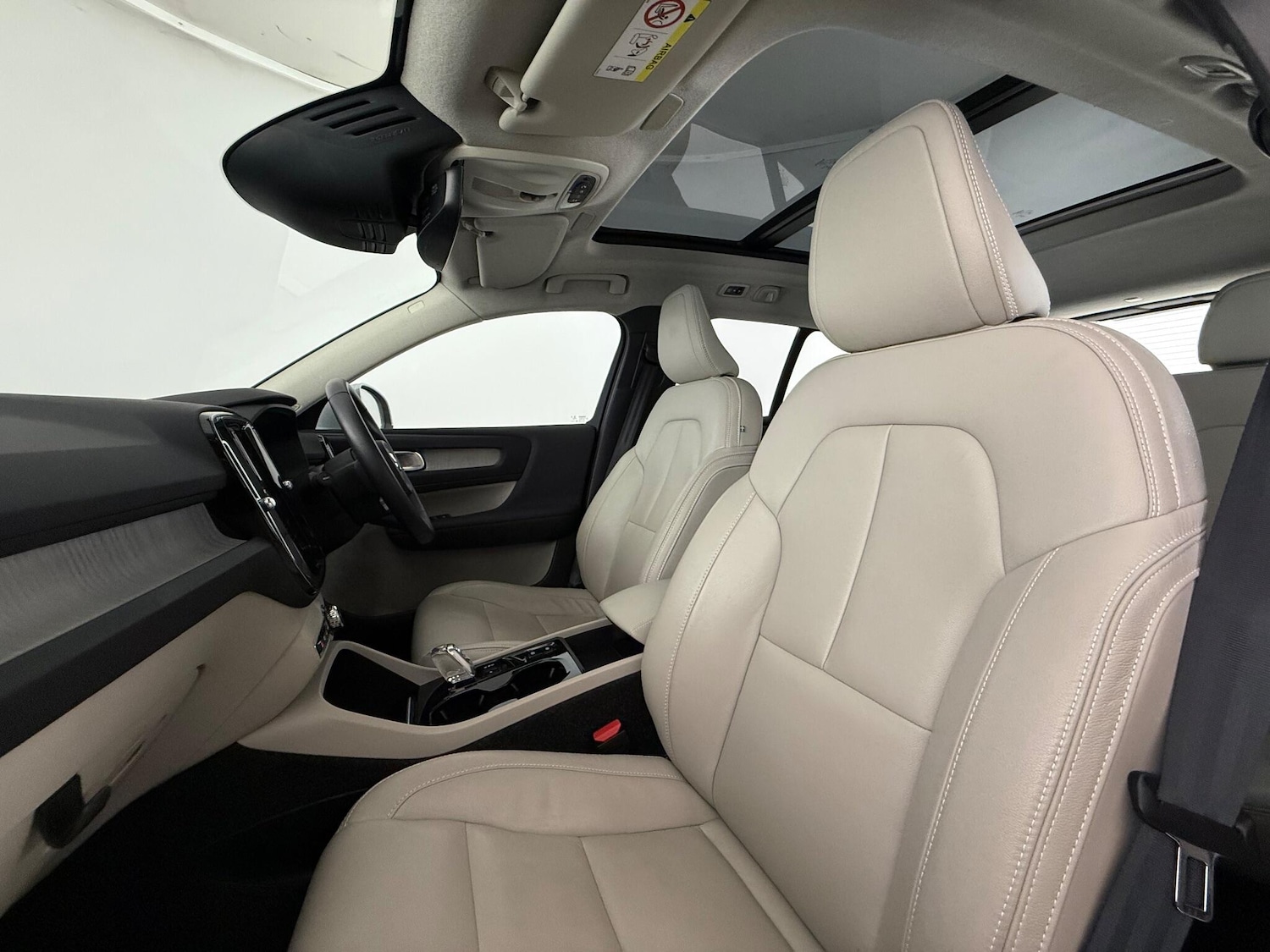 Used Volvo XC40 2020 for sale - 76466854: Photo 16