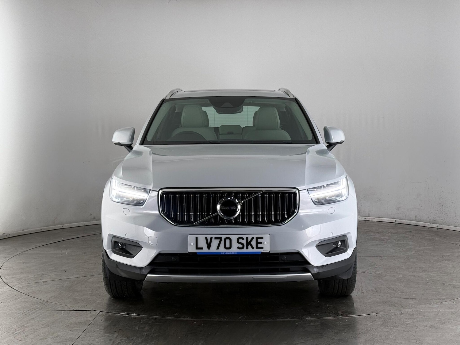 Used Volvo XC40 2020 for sale - 76466854: Photo 3