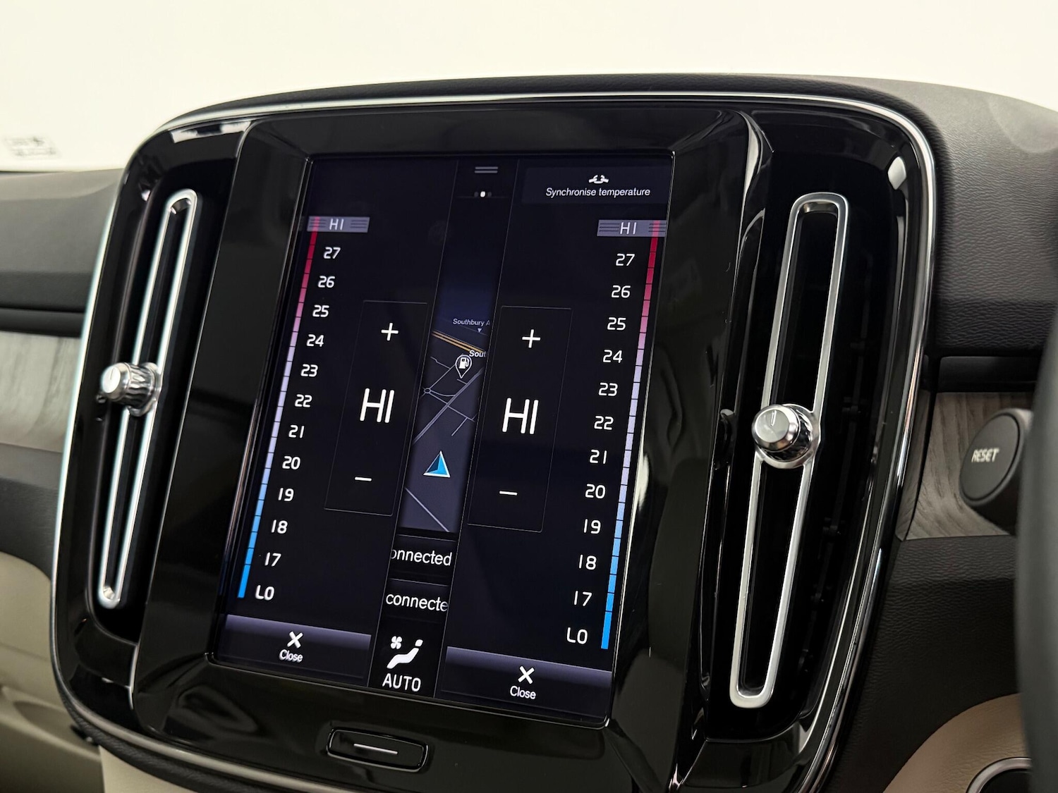 Used Volvo XC40 2020 for sale - 76466854: Photo 31