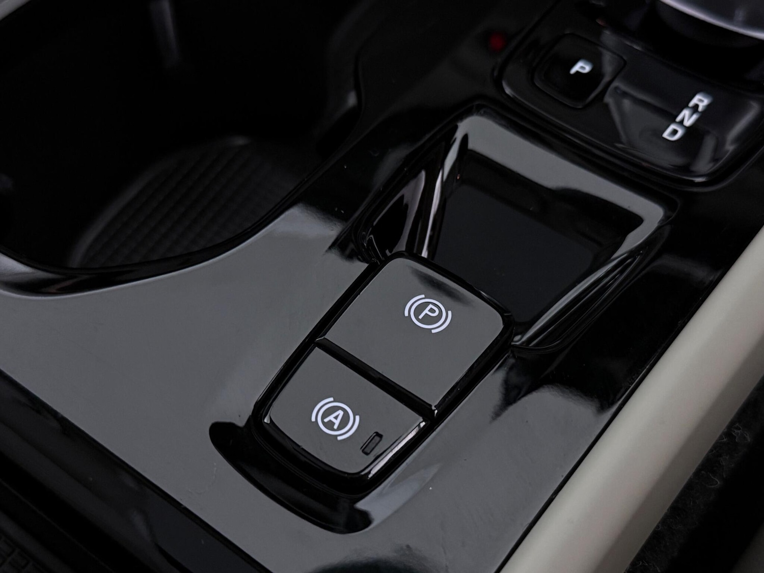 Used Volvo XC40 2020 for sale - 76466854: Photo 45