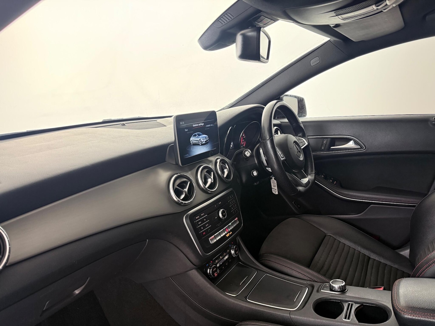 Used Mercedes-Benz CLA 2018 for sale - 77617565: Photo 11